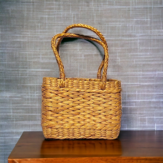 Natural and Durable Bag- Box Shape